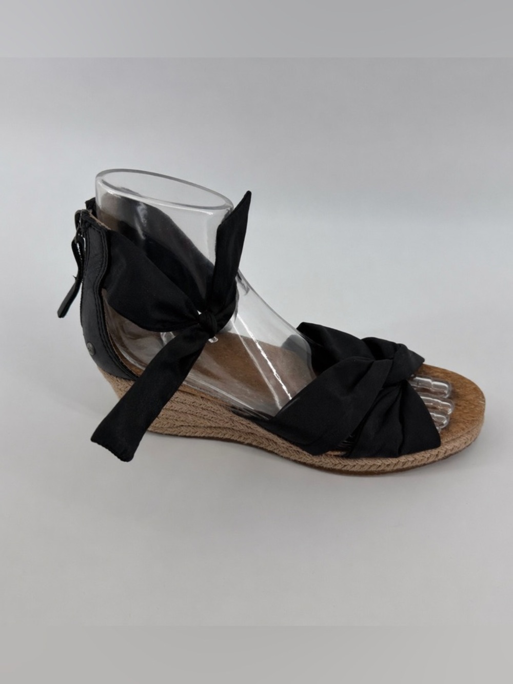 UGG Trina‎ Black Ankle Tie Espadrille Wedge Sandals 1011181 Womens 6